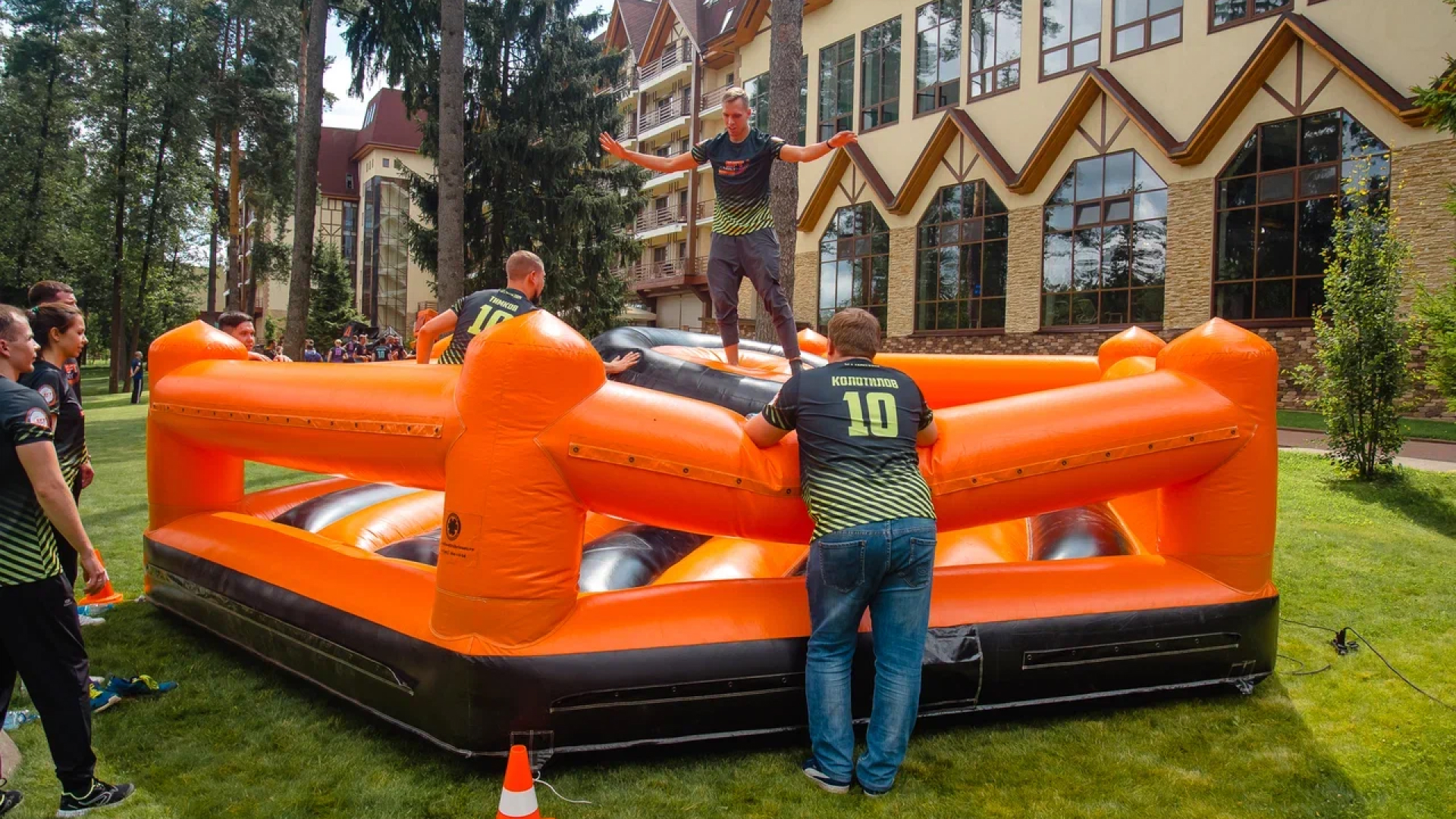 Командообразование для EFT